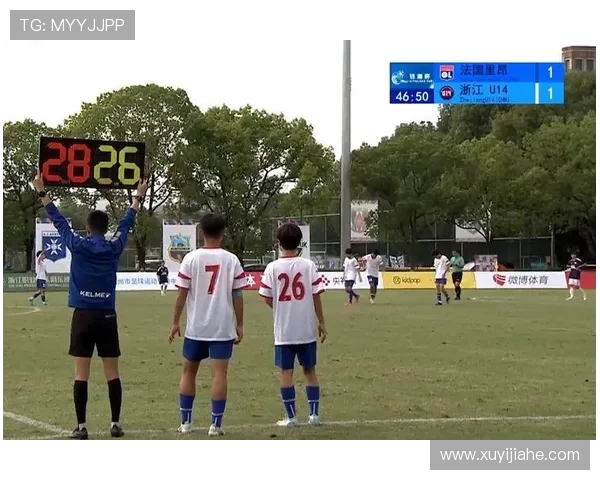 申花U14队首战告捷杭州钱潮杯首轮七球大胜法国劲旅里昂U14 申花U14队首战告捷杭州钱潮杯首轮七球大胜法国劲旅里昂U14
